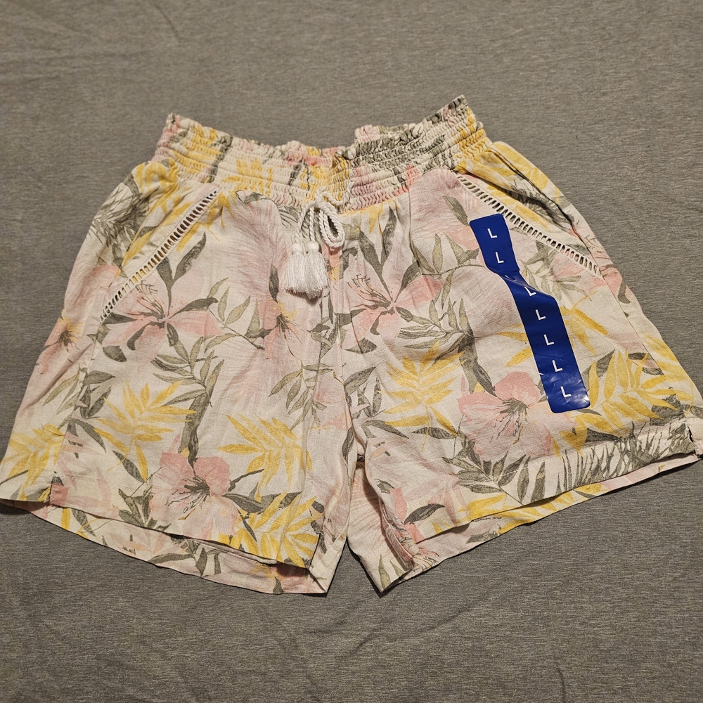 Briggs New York Pink and Yellow Floral Shorts